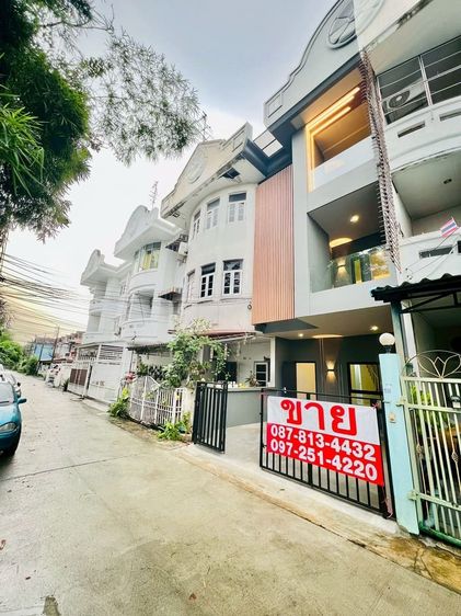 ขายโฮมออฟฟิศ สำนักงาน 3 ชั้น บางเขน สะพานใหม่ รีโนเวทใหม่ทั้งหลัง ใกล้ BTS พหลโยธิน 59 สายหยุด รูปที่ 2