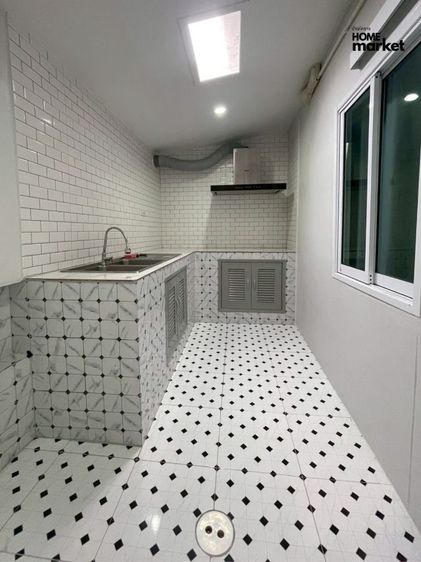 ทาวน์เฮาส์ ใกล้เดอะมอลล์มิตรภาพซอย 4 รูปที่ 4