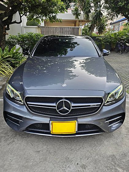 รถ Mercedes-Benz E-Class E220 สี เทา