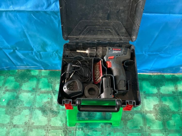 อุปกรณ์วงจรไฟฟ้าเเละอะไหล่ ไขควงไฟฟ้า