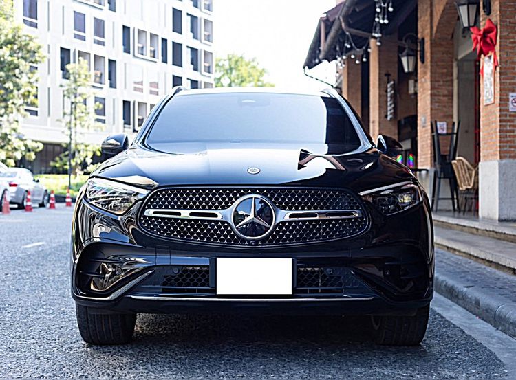 รถ Mercedes-Benz GLC-Class GLC350e สี ดำ