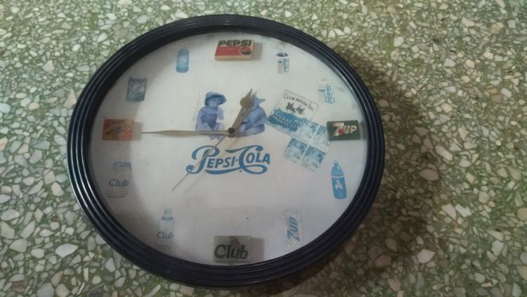 นาฬิกา Pepsi ของแท้สภาพดี