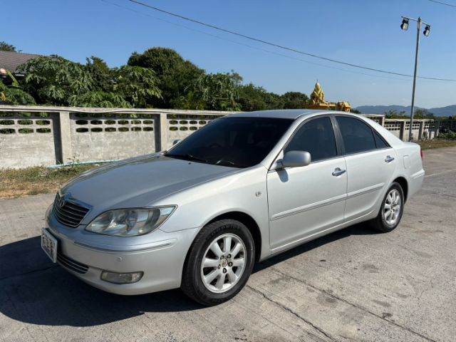 รถ Toyota Camry 2.4 Q สี บรอนซ์เงิน