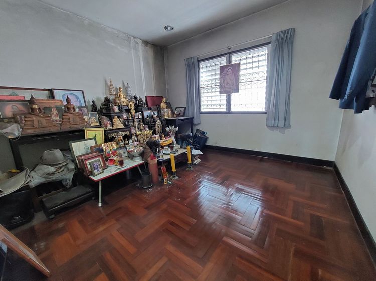 อื่นๆ ไม่มี สร้างเสร็จก่อน 2010 ขายบ้านเดี่ยว  รูปที่ 4