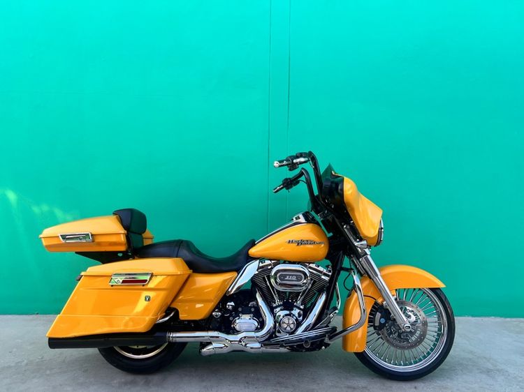Harley Davidson Street Glide 2013 สีเหลือง สเป็คUS 