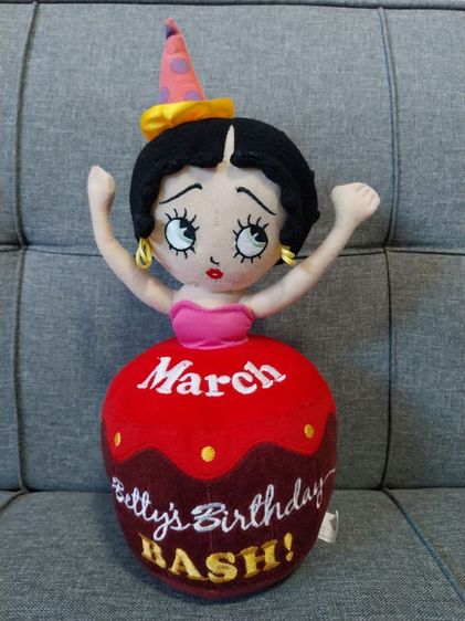 ตุ๊กตา Betty's Birthday BASH March