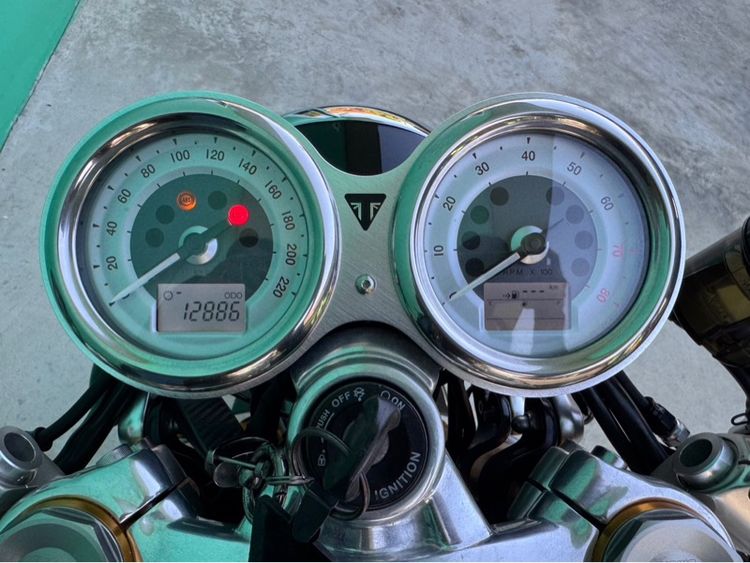 Triumph thuxton R1200 สีเทา ปี2016 กุญแจ 2ดอก  รูปที่ 12