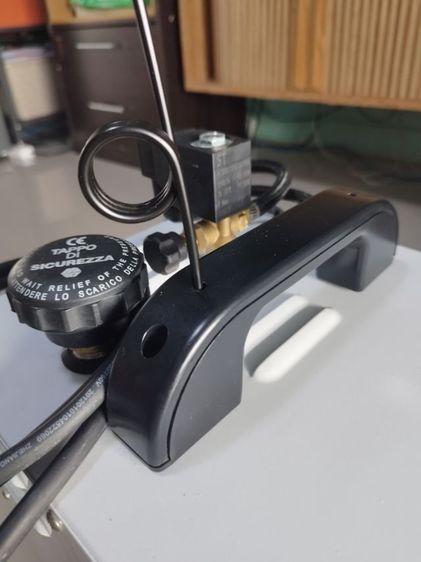 เตารีดไอน้ำ SURE SR-6 (4ลิตร) รูปที่ 4