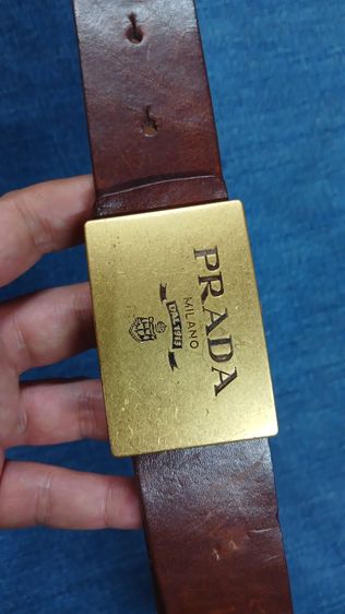 เข็มขัดหนังแท้ PRADA เอว 32 ถึง 40 กว้าง 1.4 ยาวรวมหัว 43.5 หัวสวย หนังสวย มีรอยตามใช้  รูปที่ 9