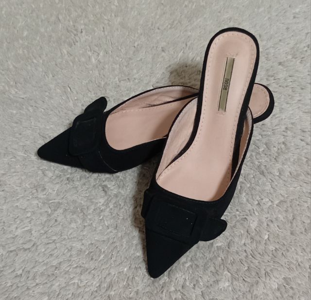 รองเท้า nose มือสอง