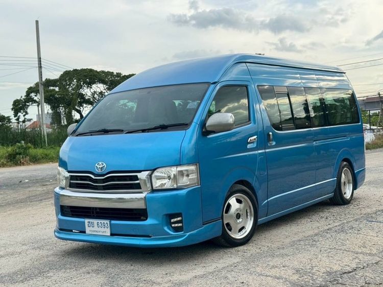 รถ Toyota Commuter 2.5 สี ฟ้า