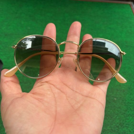 แว่นตาเรแบน ชาไล่เฉด  รูปที่ 4