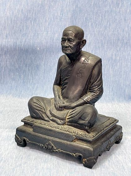 พระบูชาหลวงปู่คร่ำ 5 นิ้ว (รุ่น 8 รอบ  ปี 2536 )   รูปที่ 5