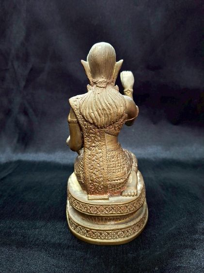 แม่นางกวัก ขนาดบูชา หลวงปู่คร่ำ วัดวังหว้า ระยอง รุ่นสร้างเจดีย์ รูปที่ 3