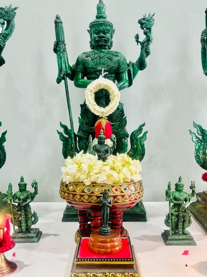 ท้าวเวสสุวรรณ ตรีพระเพลา  รูปที่ 11