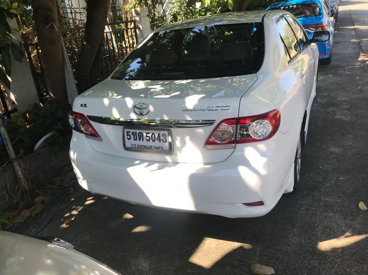 Toyota Altis 2013 1.8 E Sedan เบนซิน NGV เกียร์อัตโนมัติ ขาว รูปที่ 4