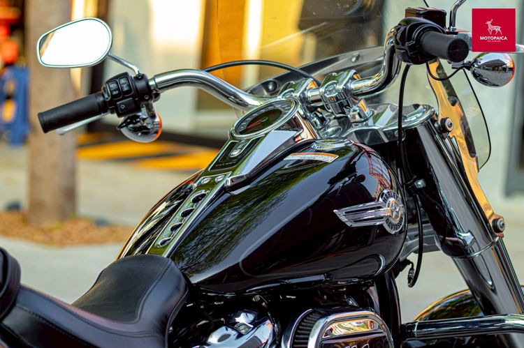 HD FatBoy114 ปี2022 สีดำ วิ่ง14000Mi. ท่อVance and Hines รูปที่ 14