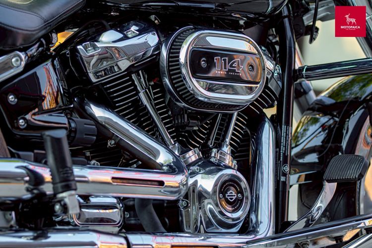 HD FatBoy114 ปี2022 สีดำ วิ่ง14000Mi. ท่อVance and Hines รูปที่ 7