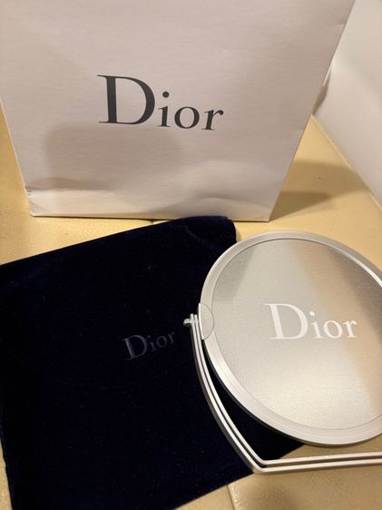 กระจก Dior รูปที่ 2