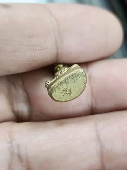 พระยอดธงเก่า สมัยอยุธยา รูปที่ 3