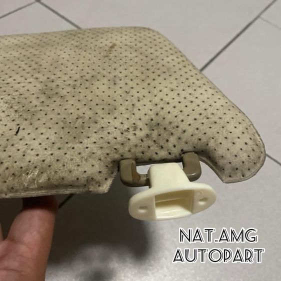 กิ๊บล็อกที่บังแดด BENZ W108 W110 W111 W114 W115 รูปที่ 2