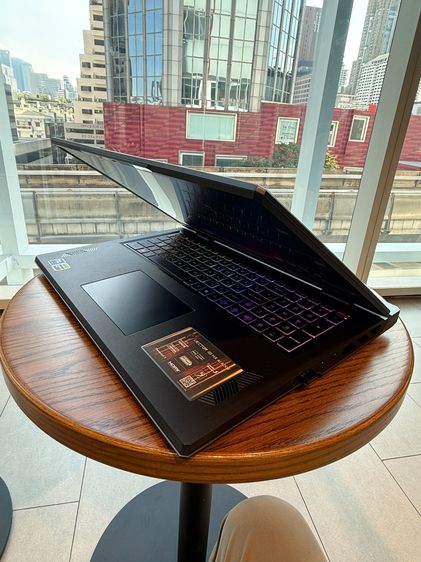 MSI VECTOR 18 HX AI A2XW RTX 5070 Ti 12GB RAM 64GB (อัป ram และ ssd m.2 แล้ว) รูปที่ 2