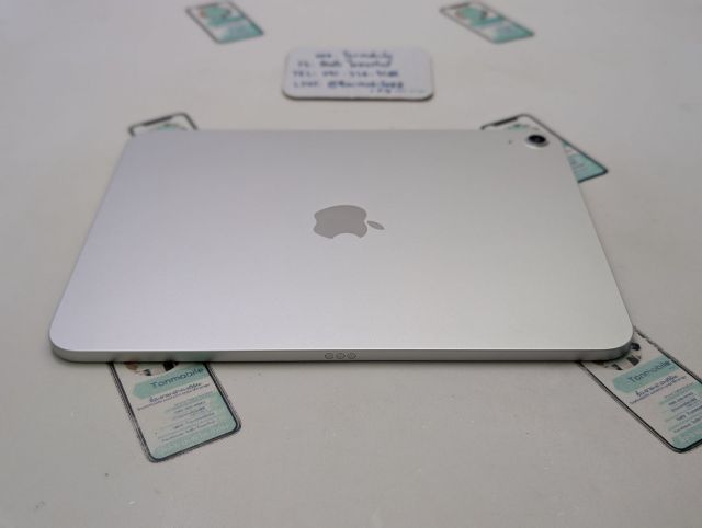 iPad Gen 11 128 Gb Wifi Silver ศูนย์ไทย รอบชาร์จ 22 รอบ สภาพใหม่เอี่ยม อุปกรณ์ครบยกกล่อง ประกันยาว 8 เดือน เพียง 9,290 บาท เท่านั้น ครับ รูปที่ 6