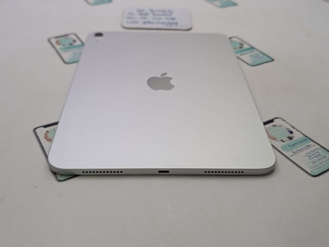 iPad Gen 11 128 Gb Wifi Silver ศูนย์ไทย รอบชาร์จ 22 รอบ สภาพใหม่เอี่ยม อุปกรณ์ครบยกกล่อง ประกันยาว 8 เดือน เพียง 9,290 บาท เท่านั้น ครับ รูปที่ 8