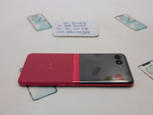 ขาย เทิร์น Moto Razr 40 Ultra Ram 8 Rom 256 เครื่องนอก สภาพสวย อุปกรณ์ครบยกกล่อง เพียง 8,590 บาท ครับ รูปที่ 9