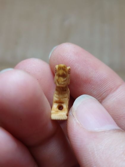 เครื่องรางสิงห์สาริกาคอม้าหลวงพ่อมุ่ยวัดดอนไร่งานสิ่ว รูปที่ 5