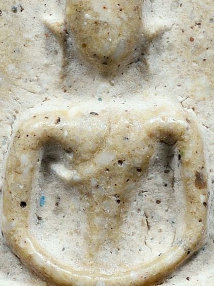 (สวยสุด)ให้เช่าบูชา มรดกบ้าน  พระสมเด็จวัดระฆัง พิมพ์เกศบัวตูม มีมวลสาร พิมพ์สวยคม สมบูรณ์ รูปที่ 8