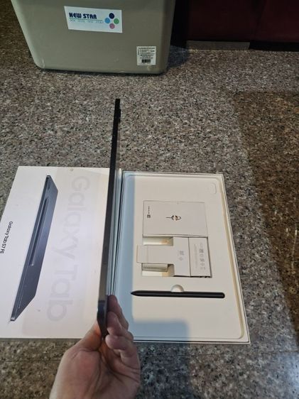 ขายSamsungTabS7FEสีGrayและGreen64กิ๊กLTEใส่ซิมได้ยกกล่องจอสวยกริปใช้งานดีถูกมากกก รูปที่ 6