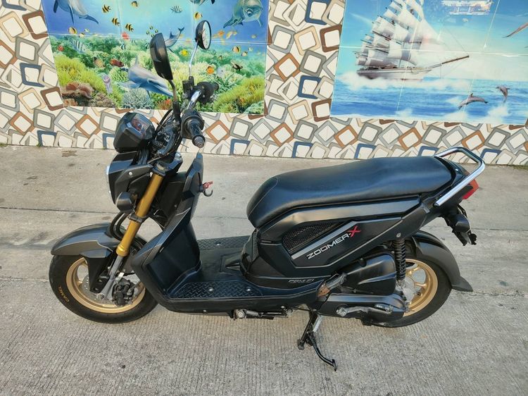 🛵ยังไงก็ขาย ZOOMER-X ปี 58 เครื่องดี สีสวย สตาร์ทมือ เล่มชุดโอนครบ+เปลี่ยนถ่ายน้ำมันเครื่องฟรี ส่งฟรี30 ก.ม รูปที่ 2