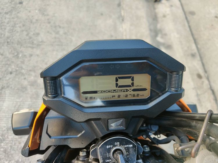🛵ยังไงก็ขาย ZOOMER-X ปี 61(งดต่อ) เครื่องดี สีสวย สตาร์ทมือ ไมล์ดิจิตอล เล่มชุดโอนครบ+เปลี่ยนถ่ายน้ำมันเครื่องฟรี ส่งฟรี30 ก.ม รูปที่ 8