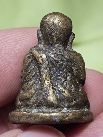 รูปหล่อหลวงพ่อเงิน รูปที่ 6