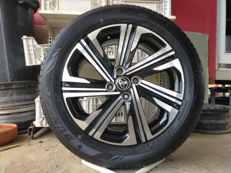 แม็กโตโยต้า ขอบ16 ป้ายแดงสีเดิม พร้อมยางดันลอป 185 60 16 ปี23 ยางมีตุ่มหน้ายางทุกเส้น ใส่ yaris vios รูปที่ 4