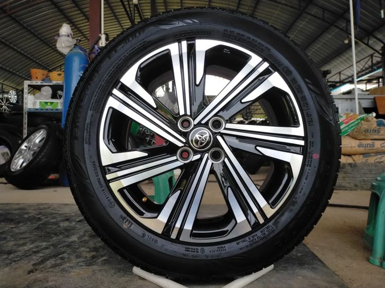 แม็กโตโยต้า ขอบ16 ป้ายแดงสีเดิม พร้อมยางดันลอป 185 60 16 ปี23 ยางมีตุ่มหน้ายางทุกเส้น ใส่ yaris vios รูปที่ 2