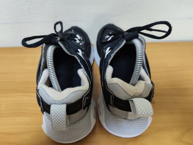 Under Armour 42.0 26.5 แท้ มือสอง รูปที่ 7