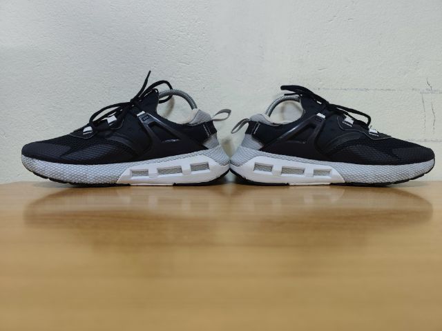 Under Armour 42.0 26.5 แท้ มือสอง รูปที่ 9