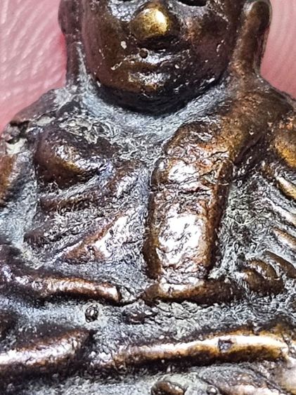 รูปหล่อหลวงพ่อเงิน รูปที่ 3