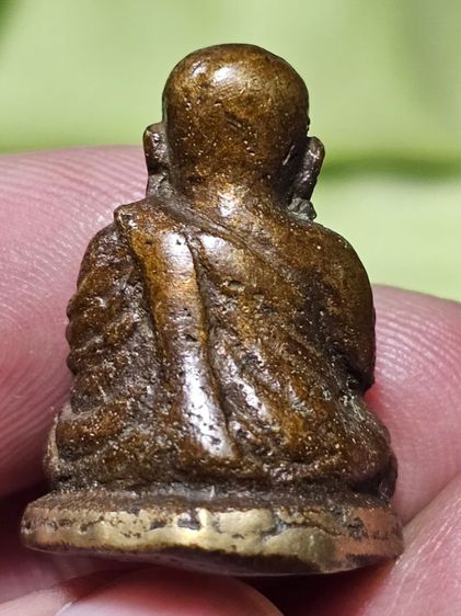 รูปหล่อหลวงพ่อเงิน