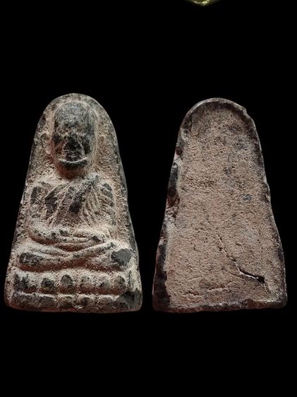 หลวงปู่ทวดเนื้อว่านปี39 รุ่นปลอดหนี้ รวย รวย รวย วัดช้างให้