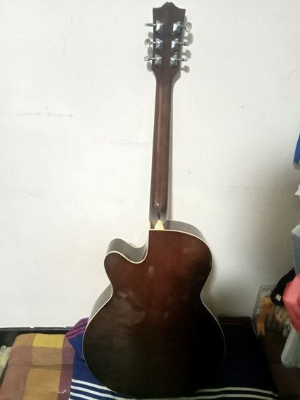 ขายกีต้าร์โปร่ง ยี่ห้อ Father สภาพสวยพร้อมใช้งาน ขอขายราคา 2500 บาท