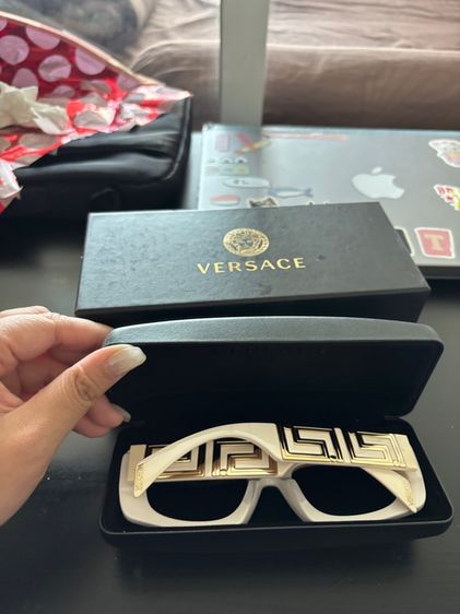 versace รูปที่ 2