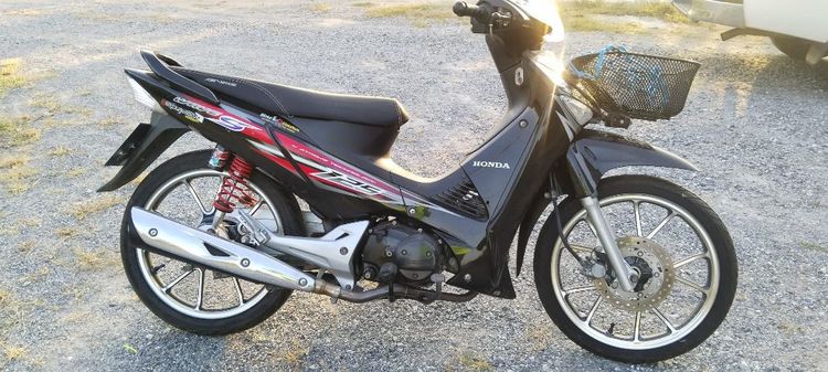 ขาย Honda Wave 125 ไฟเลี้ยวบังลม อะไหล่แต่งตามรูป สนใจติดต่อ ได้ที่เบอร์ 081-01 57-085