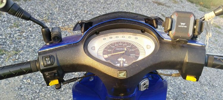 125 R ตัว Limited สตาร์ทมือ ดิสหน้าหลัง สนใจติดต่อ 081-015-7085 รูปที่ 2