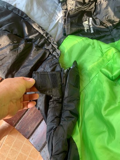 ถุงนอน Bears Rock รุ่นเอ็มเอ็กซ์ 603. 8 องศาถึง -4 สภาพดียังไม่ได้ซักทำความสะอาด รูปที่ 3