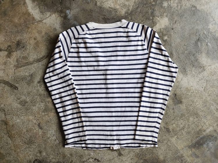 เสื้อกันหนาว LACOSTE แท้ 💯 size 4 ขนาด อก 21.5 ยาว 27 นิ้ว สภาพดีมาก ดีเทลสวย เนื้อผ้าดีมาก สวยเรียบๆ หายากน่าสะสมครับ รูปที่ 9