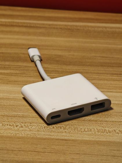 Apple USB-C Adapter  รูปที่ 3