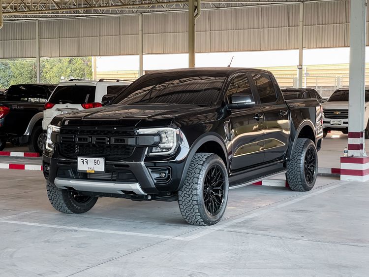 รถ Ford Ranger 2.0 Hi-Rider Wildtrak สี ดำ
